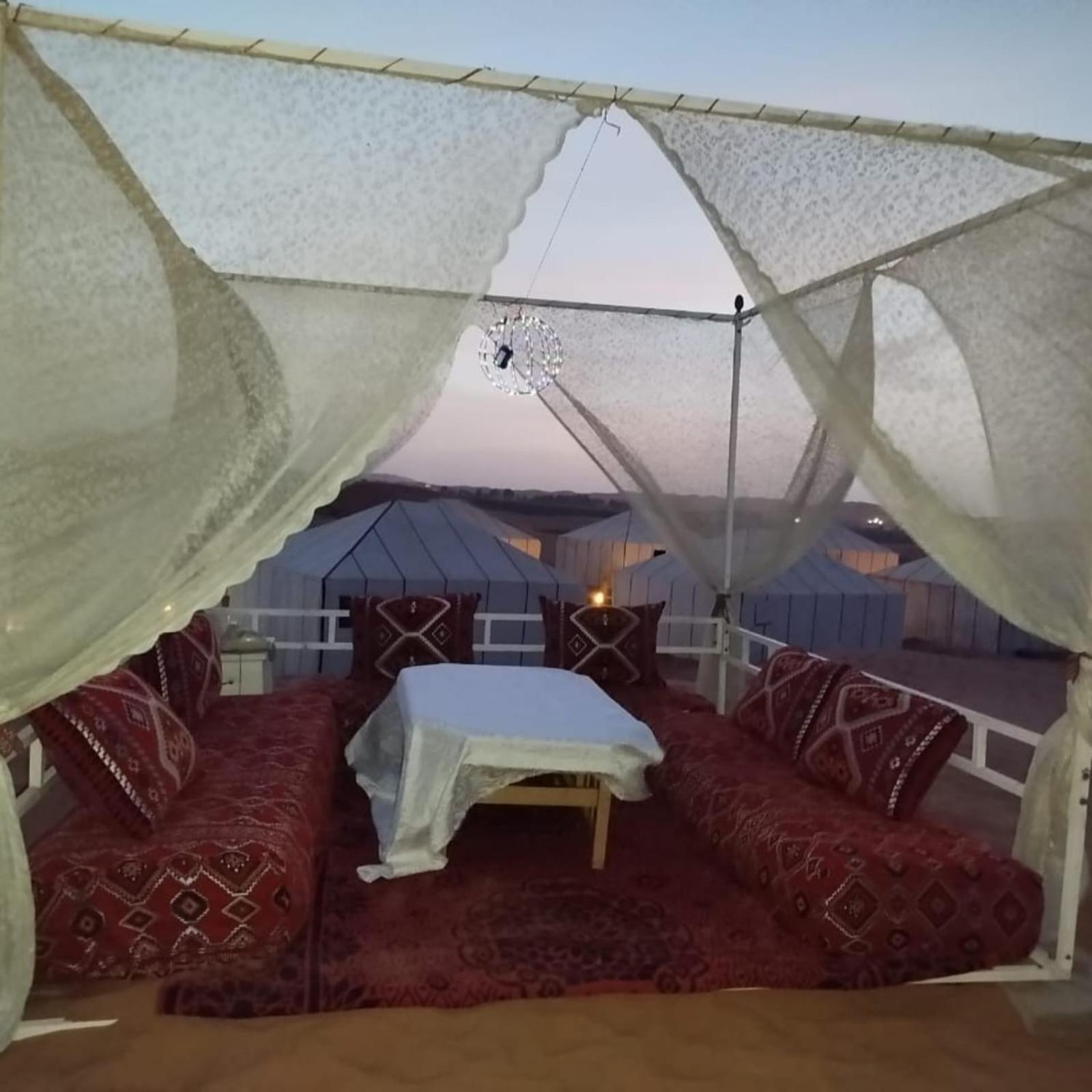 Desert Romantic Camp Merzouga Eksteriør bilde