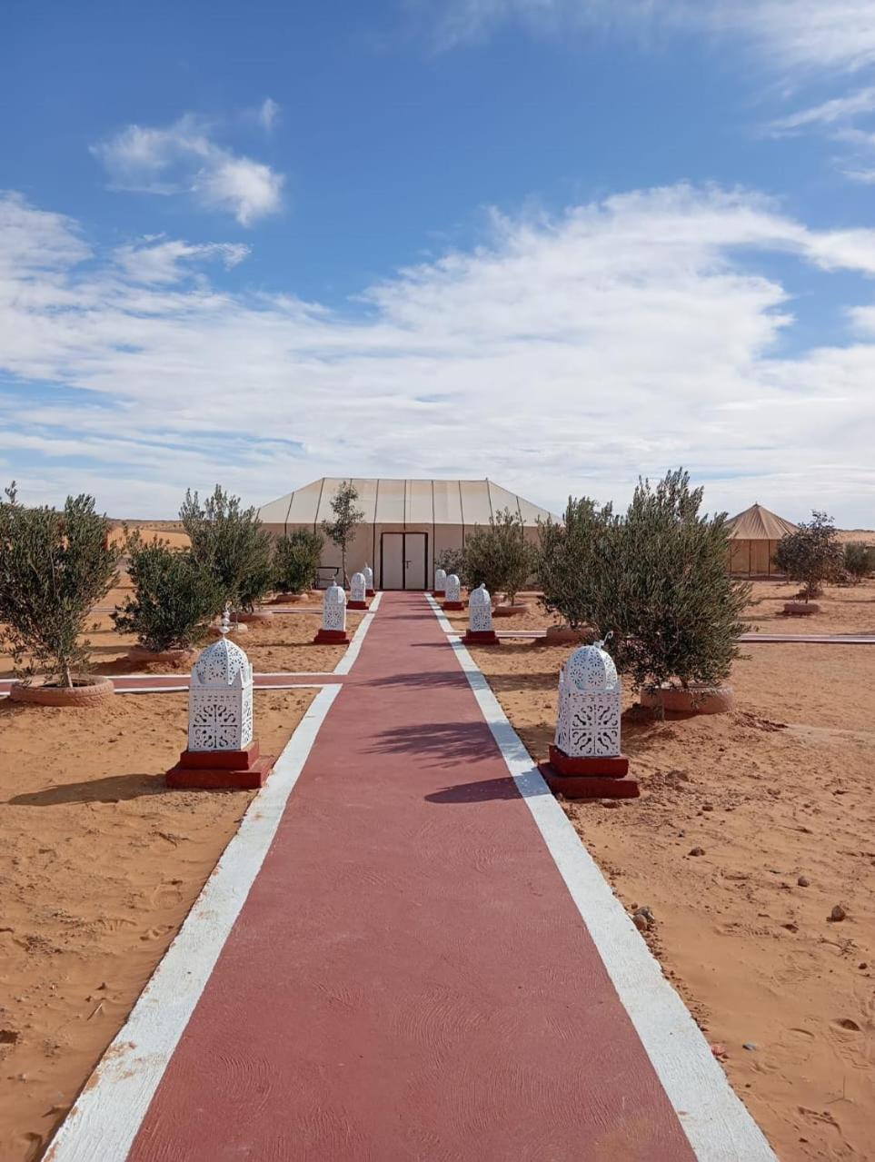 Desert Romantic Camp Merzouga Eksteriør bilde